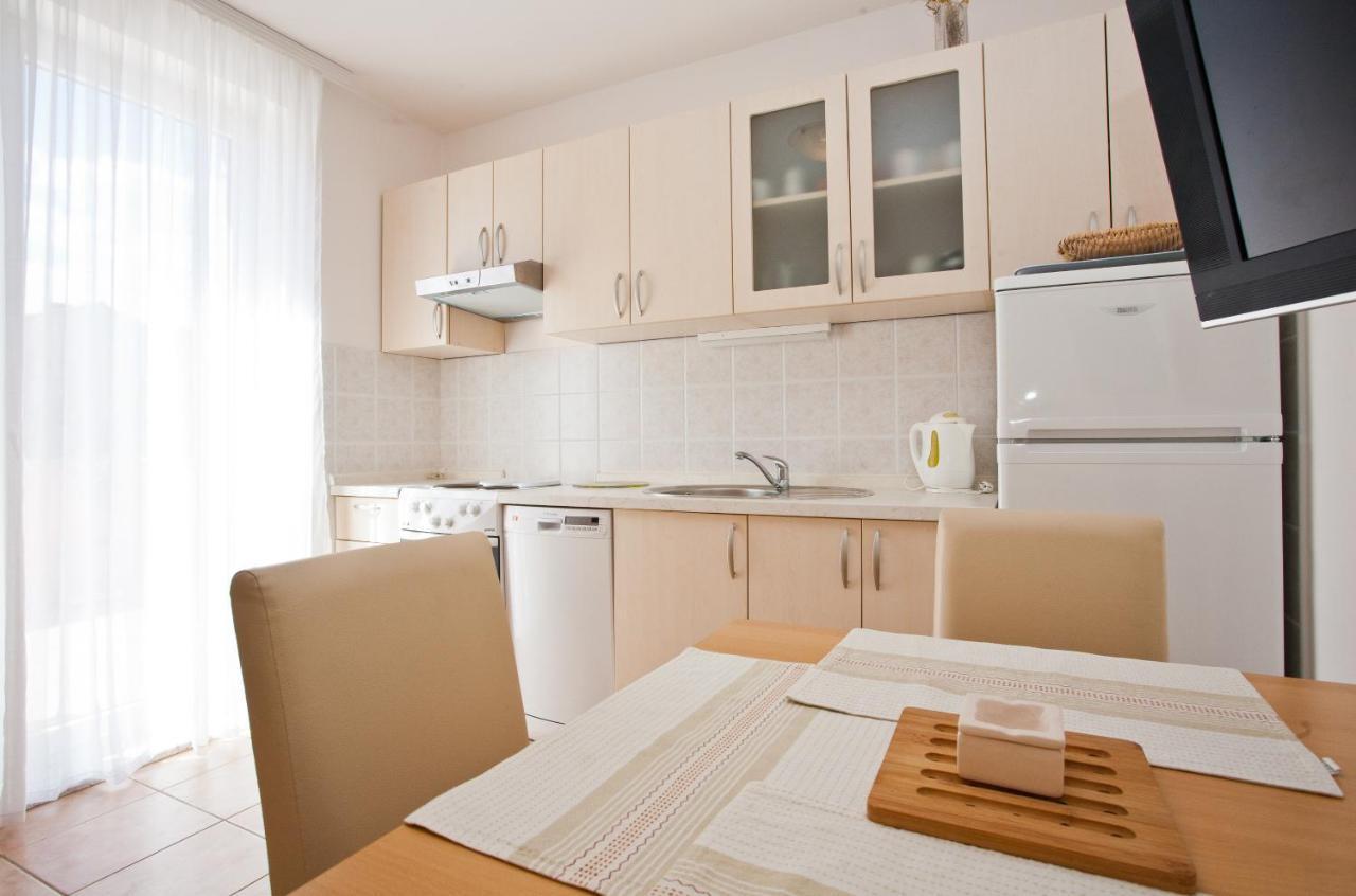 Apartments Glibo Near The Sea And Town Center! كرك المظهر الخارجي الصورة
